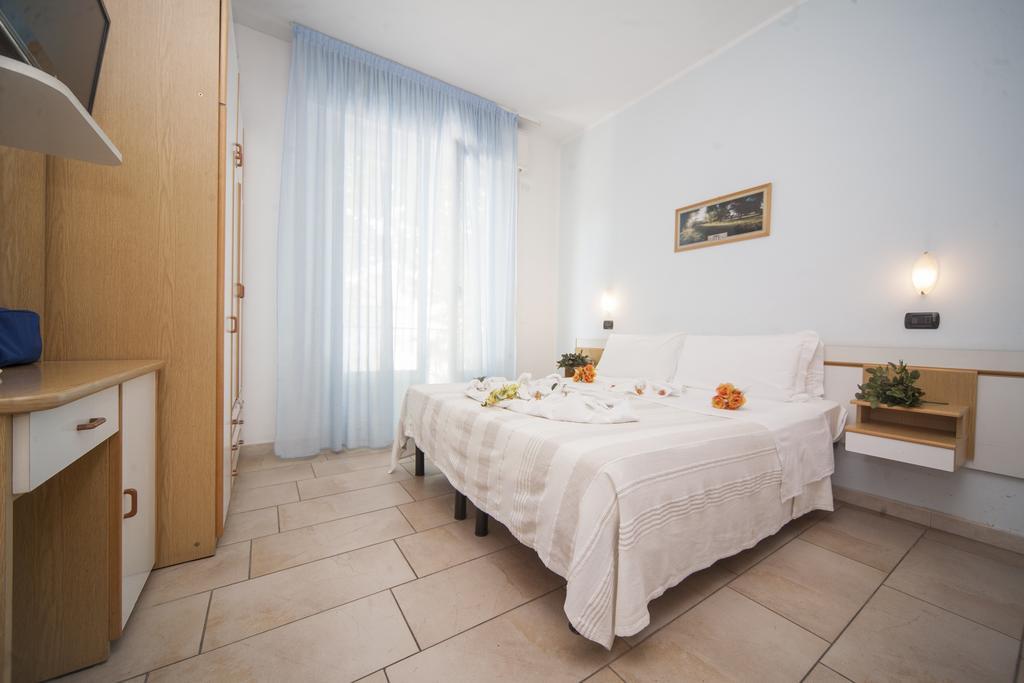 Hotel Marilonda Rimini Zewnętrze zdjęcie